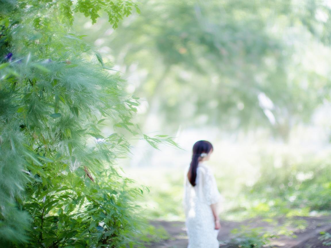 草原上的璀璨，如何将自然元素融入珠宝设计？