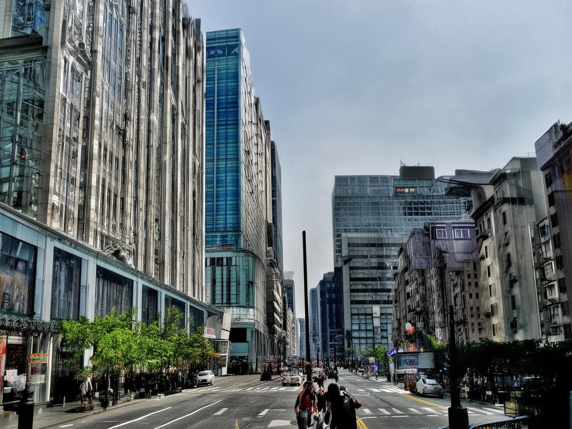 公交停车场，城市珠宝的隐秘角落